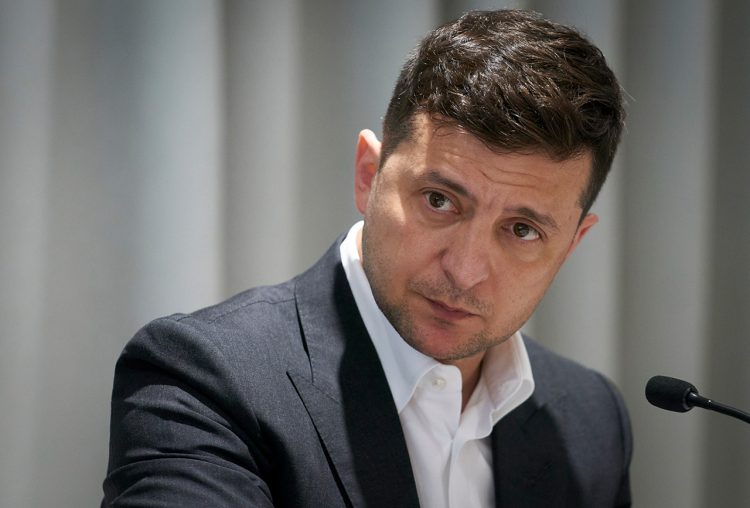 Спикер венгерского парламента усомнился в психическом здоровье Зеленского