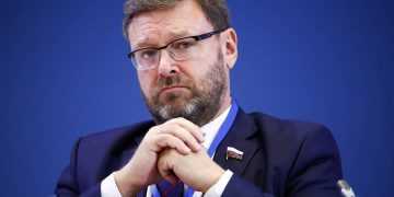 Сенатор Косачев: "Норвегия не пропускает еду для наших шахтеров на Шпицбергене"