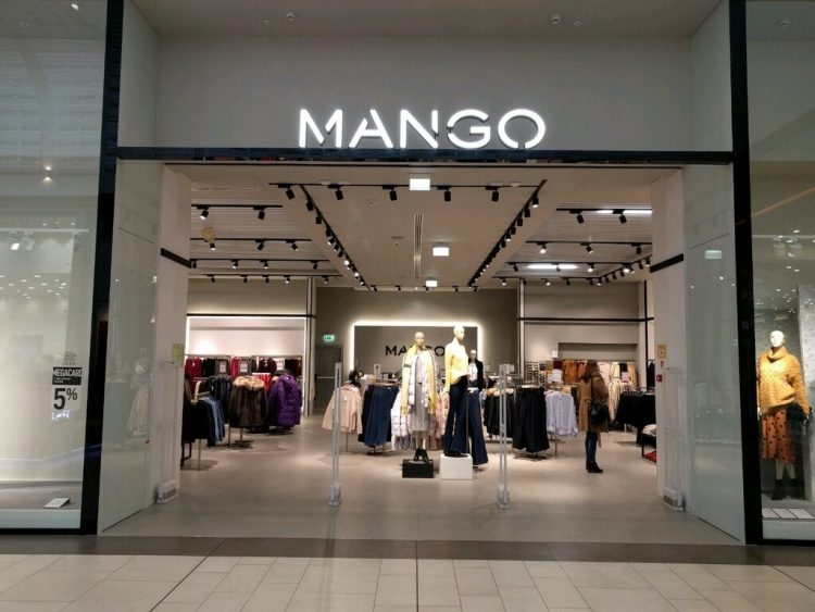 Торговая сеть одежды Mango уходит с рынка России, и передаст магазины франчайзи