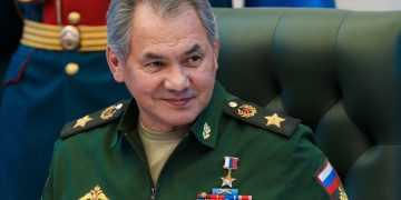 Шойгу проинспектировал войска, которые участвуют в спецоперации на Украине