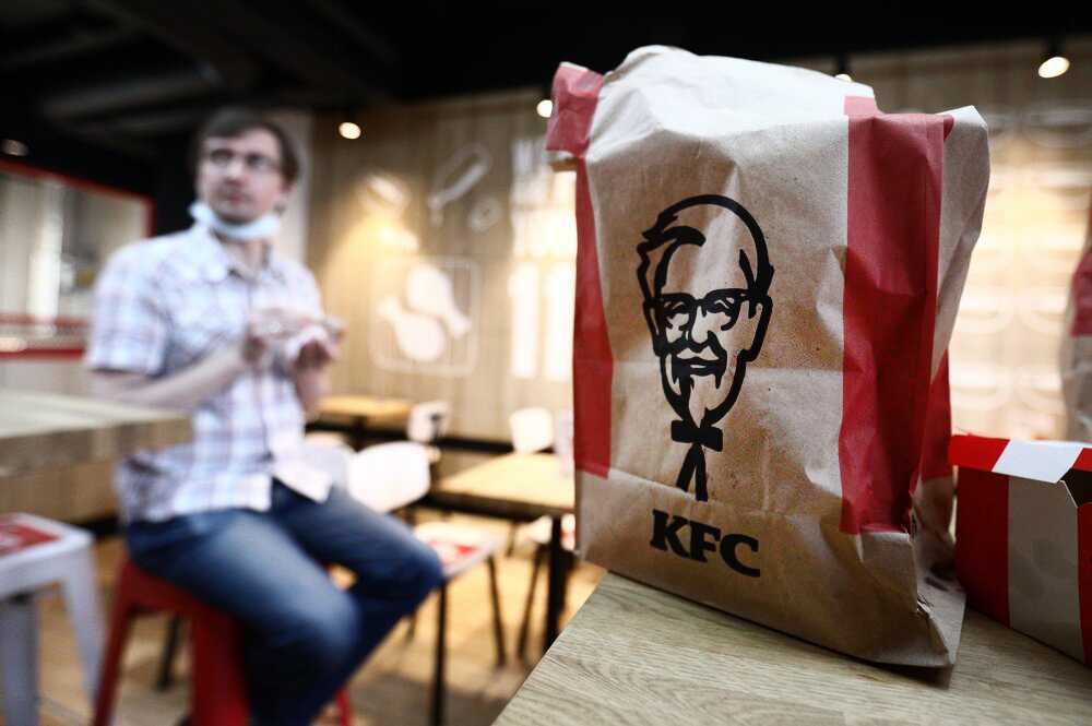 Владельцы франшизы KFC в России ищут покупателей на свои заведения