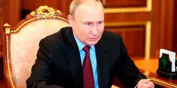 Путин предупредил отечественные компании, чтобы они были готовы к нефтяному эмбарго ЕС
