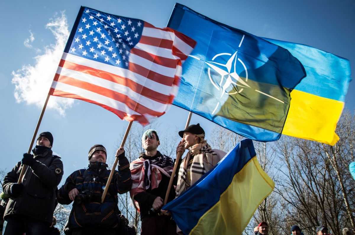 СМИ сообщили, что США и союзники ищут дипломатические пути завершения спецоперации на Украине