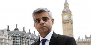 Мэр Лондона рассказал о миллионах людей, которые не смогут позволить себе отопление зимой