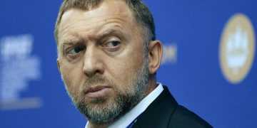 Олег Дерипаска выступил за полный запрет ядерного оружия в мире