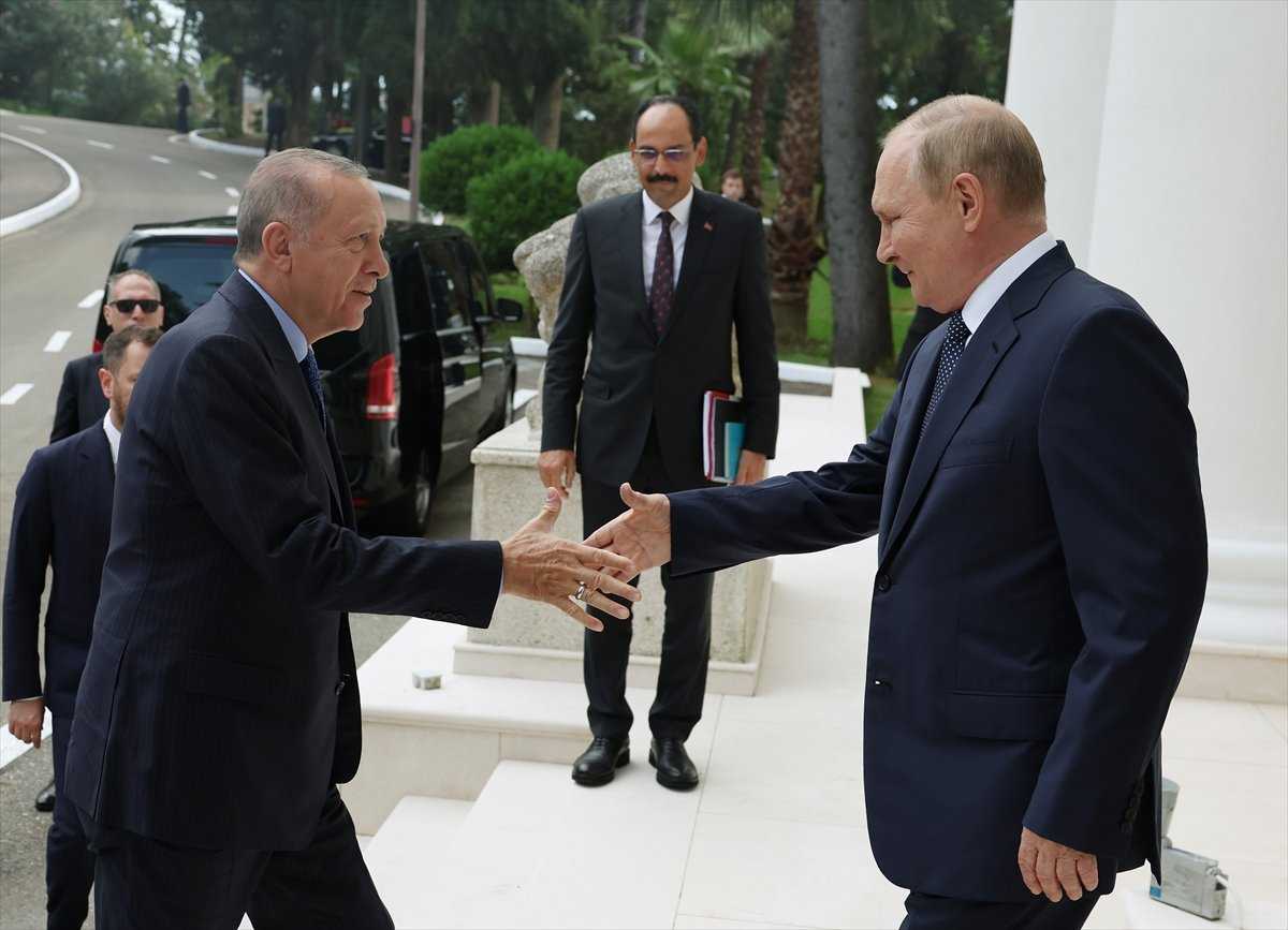 Турецкие граждане очень положительно восприняли договоренности Турции и России