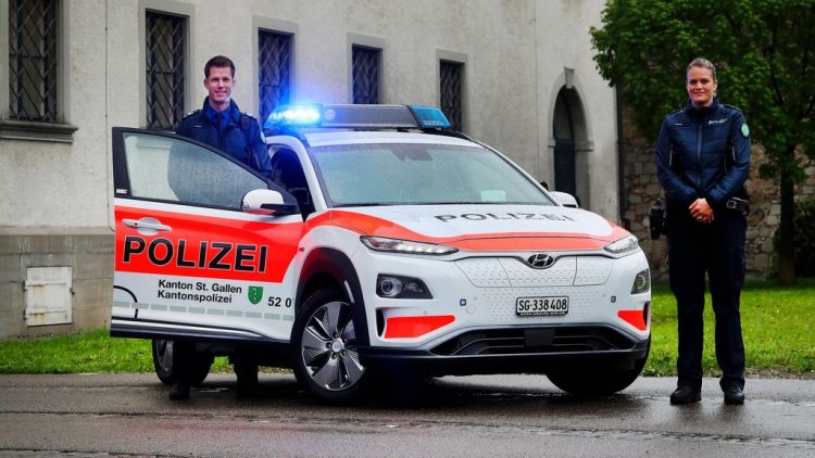 Полиция Швейцарии готовится к протестам зимой из-за отключения электроэнергии