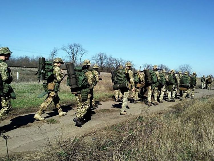 Часть украинский солдат попала в тактическое окружение у реки Ингулец из-за подрыва дамбы у Кривого Рога