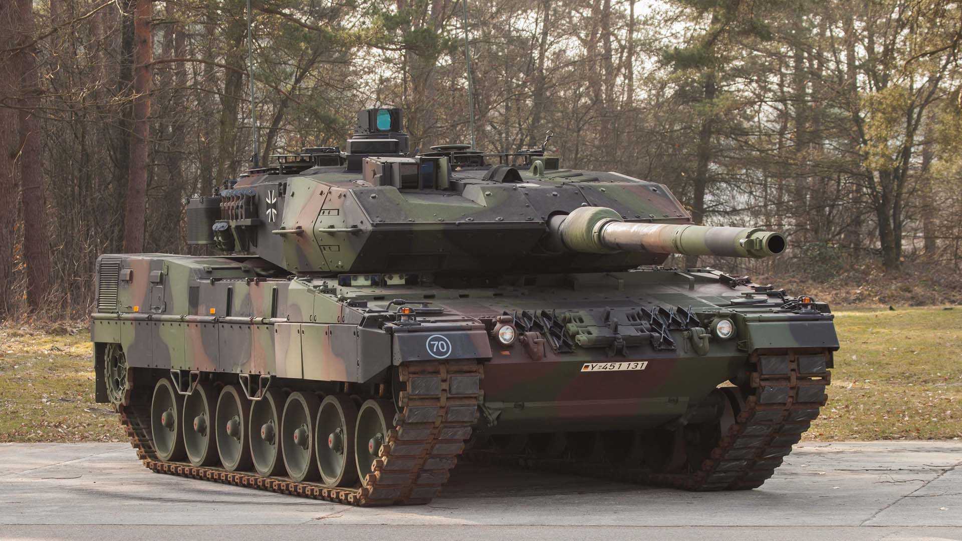 Современные немецкие танки. Леопард 2а7. Leopard 2a5 Бундесвер. Танк Leopard 2a7. Танк леопард 2.