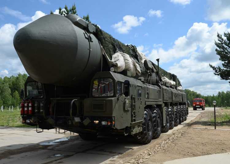 Ракетные комплексы РС-24 "Ярс".. Комплекс РВСН Ярс. Ядерная ракета РС-24 «Ярс». Ярс РВСН ракетный комплекс.