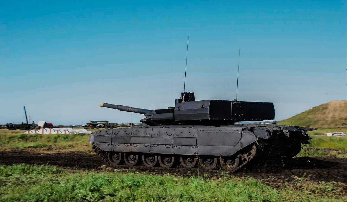 В апреле в зону СВО поступят уникальные танки «Черный орел» российского производства