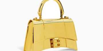 Фото: Balenciaga