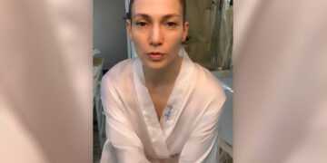 Фото: Jlo/Instagram (владелец компания Meta признана в России экстремистской и запрещена)
