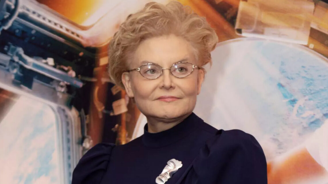 приложение лицо с российским. приложение для лица редактор. приложение для улучшения фото. приложение лицо с российским. приложение по изменению лица.