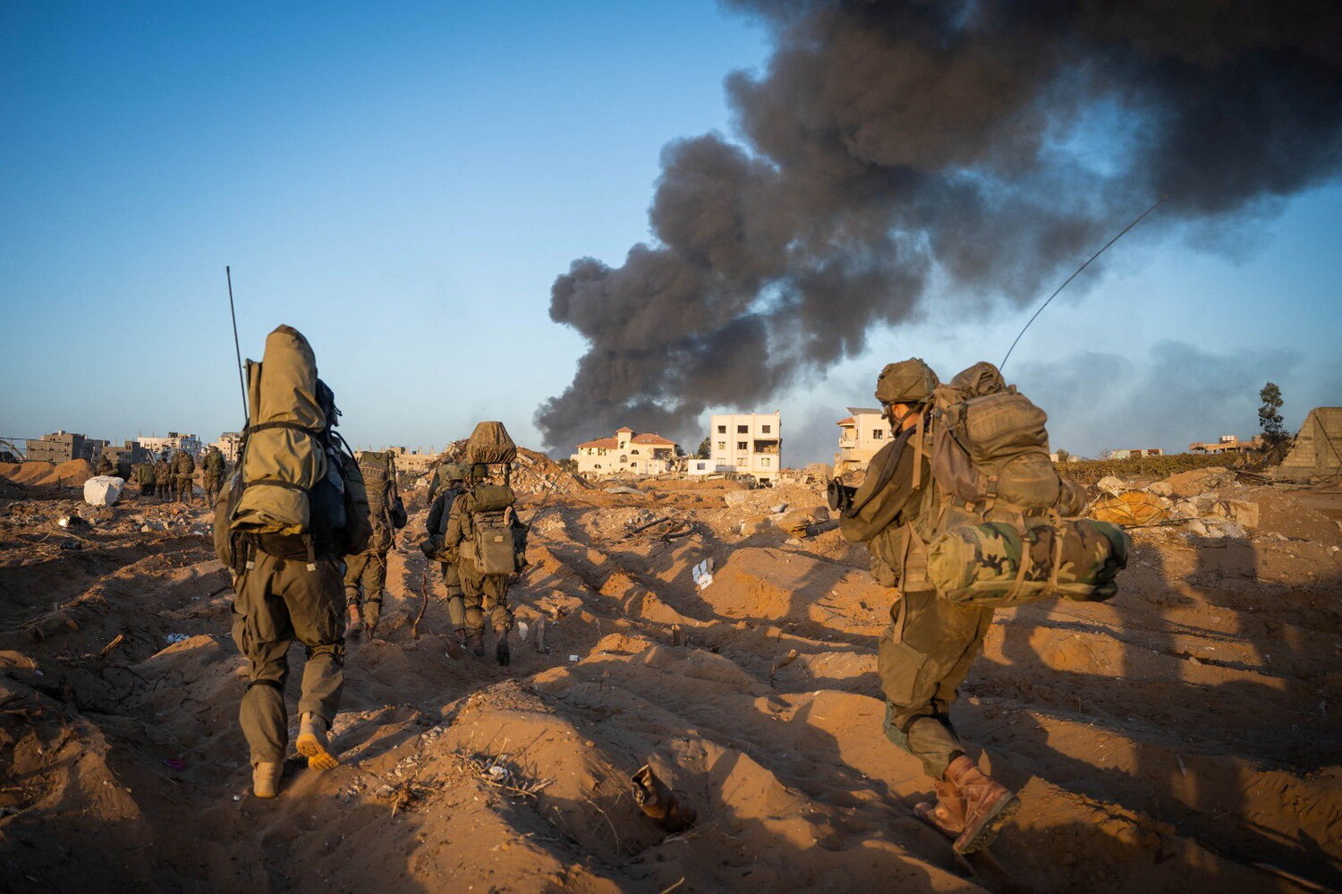Десятки человек погибли на севере сектора Газа из-за ударов ЦАХАЛ